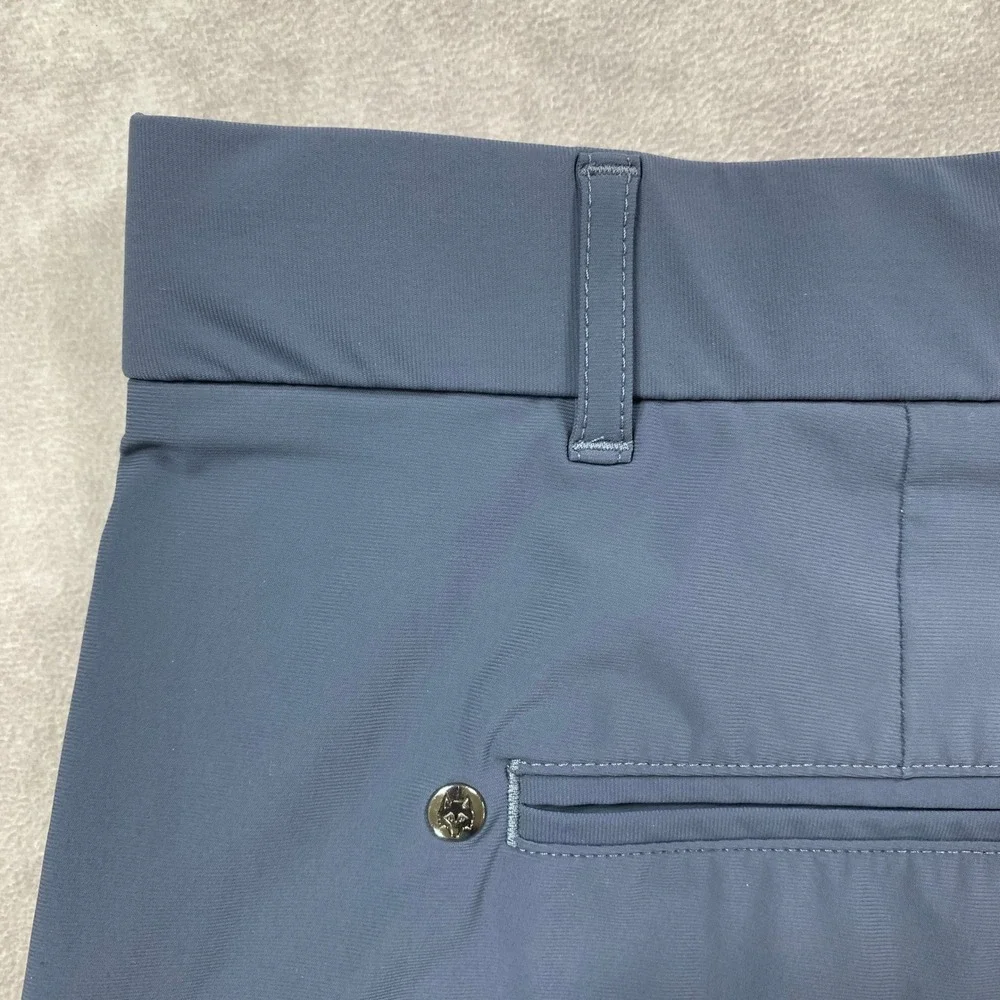 Greyson Montauk Sport Short Mens 36  Stingray Gray 9